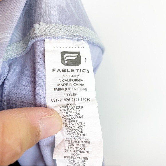 Fabletics | Brogan Powerhold Floral Lace Capri - Picture 8 of 11